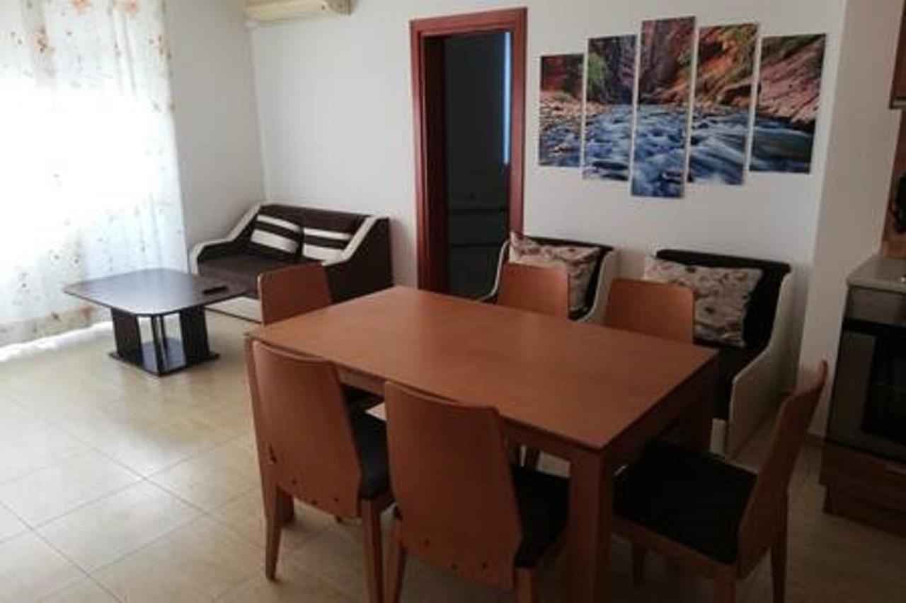 Yves 2 Bed Apart At Sun Village Sunny Beach Not Far Away From The Sea Luaran gambar